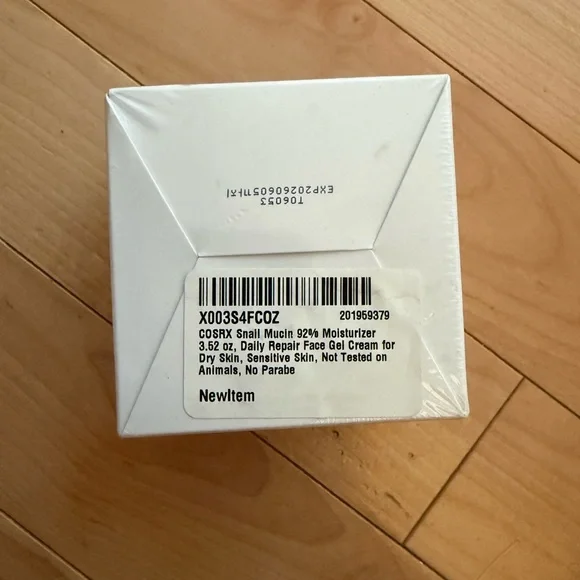 COSRX Snail Mucin 92% Face Moisturizer, 3.52 Oz, Lightweight Moisturing Cream - Picture 2 of 2